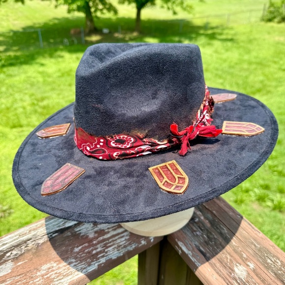 Halo Hat, Stained Glass Window Hat, Inspired by Julia Hart Hat, Burned Hat - Picture 5 of 5